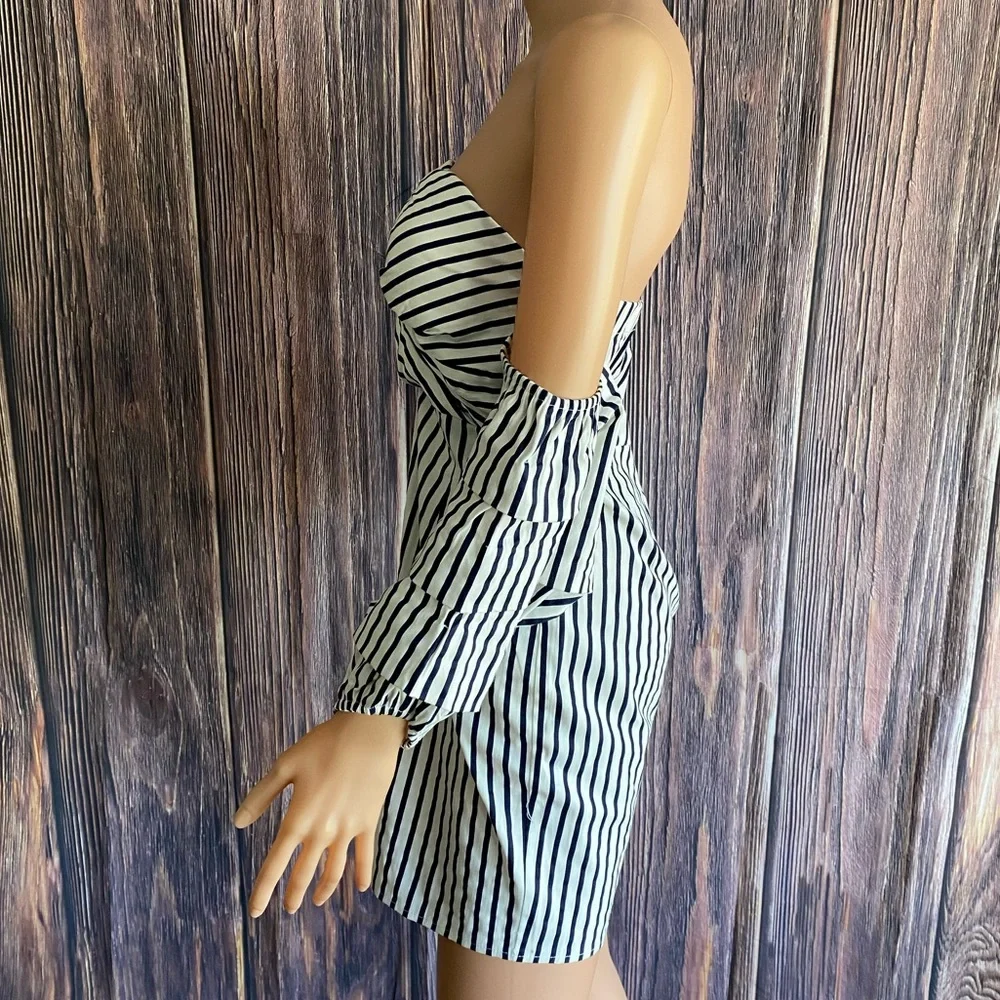 Fashion Nova NWT navy blue & white stripped strapless dress size Large - Picture 2 of 16